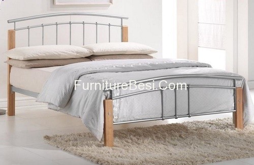 Modern style metal bed with beech post and silver framework